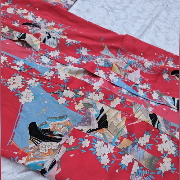 Kimono inspired Robe - Picture 2 of 4